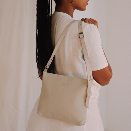 Stone Sling Bag leather