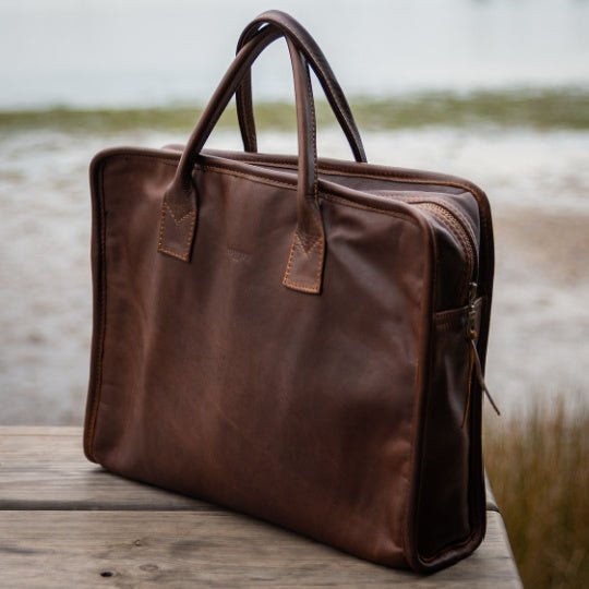 Briefcase / Maple leather