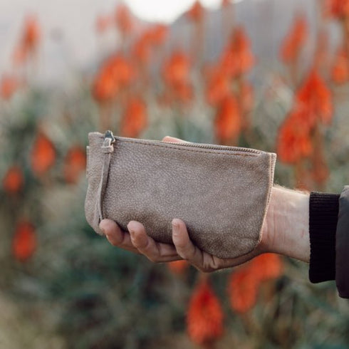 Travel Pouch / Boulder leather